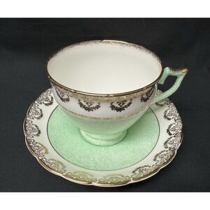 Wellington Bone China Mint Green & Gold Tea Cup & Saucer Made In England